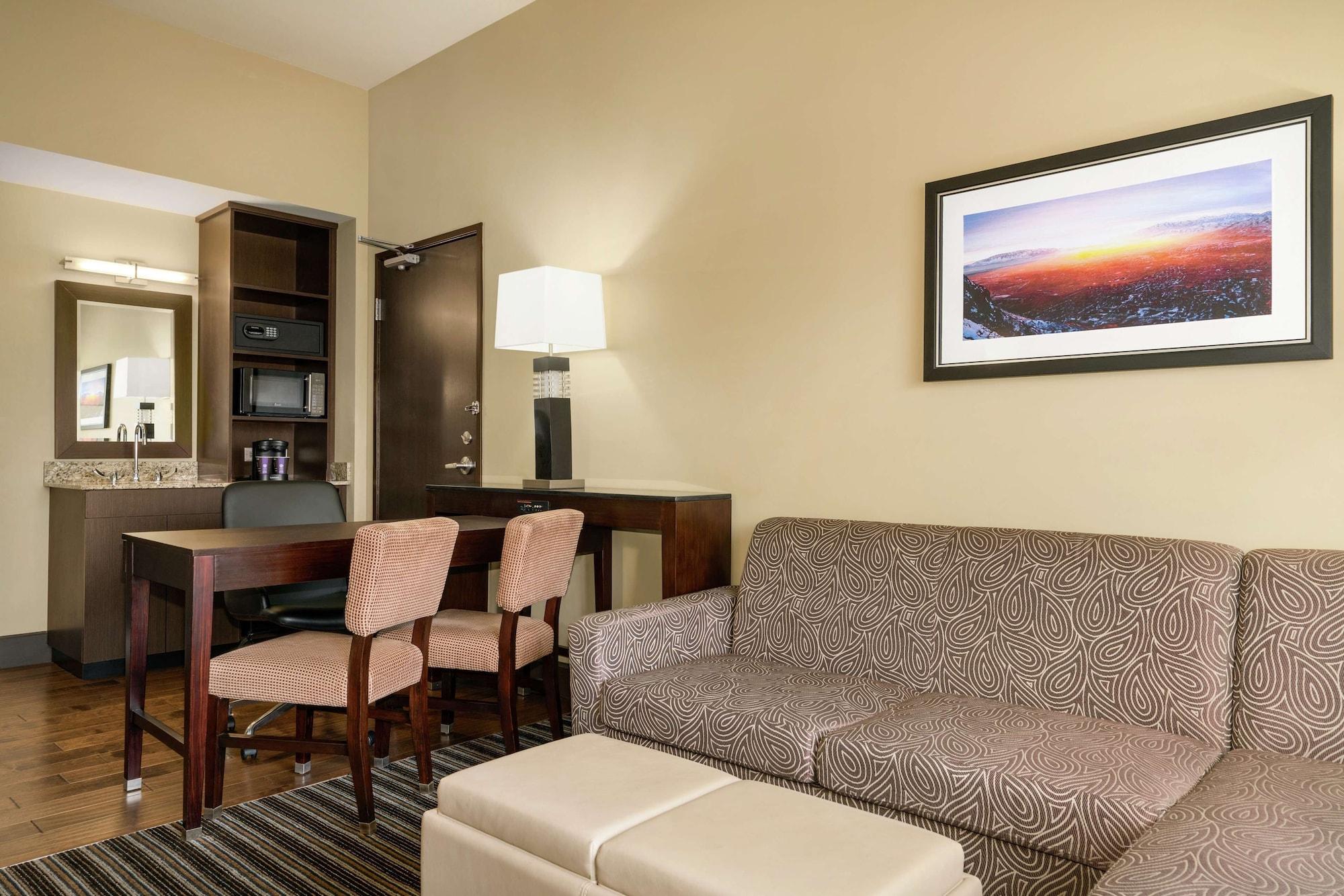 Embassy Suites By Hilton Salt Lake West Valley City Exterior foto
