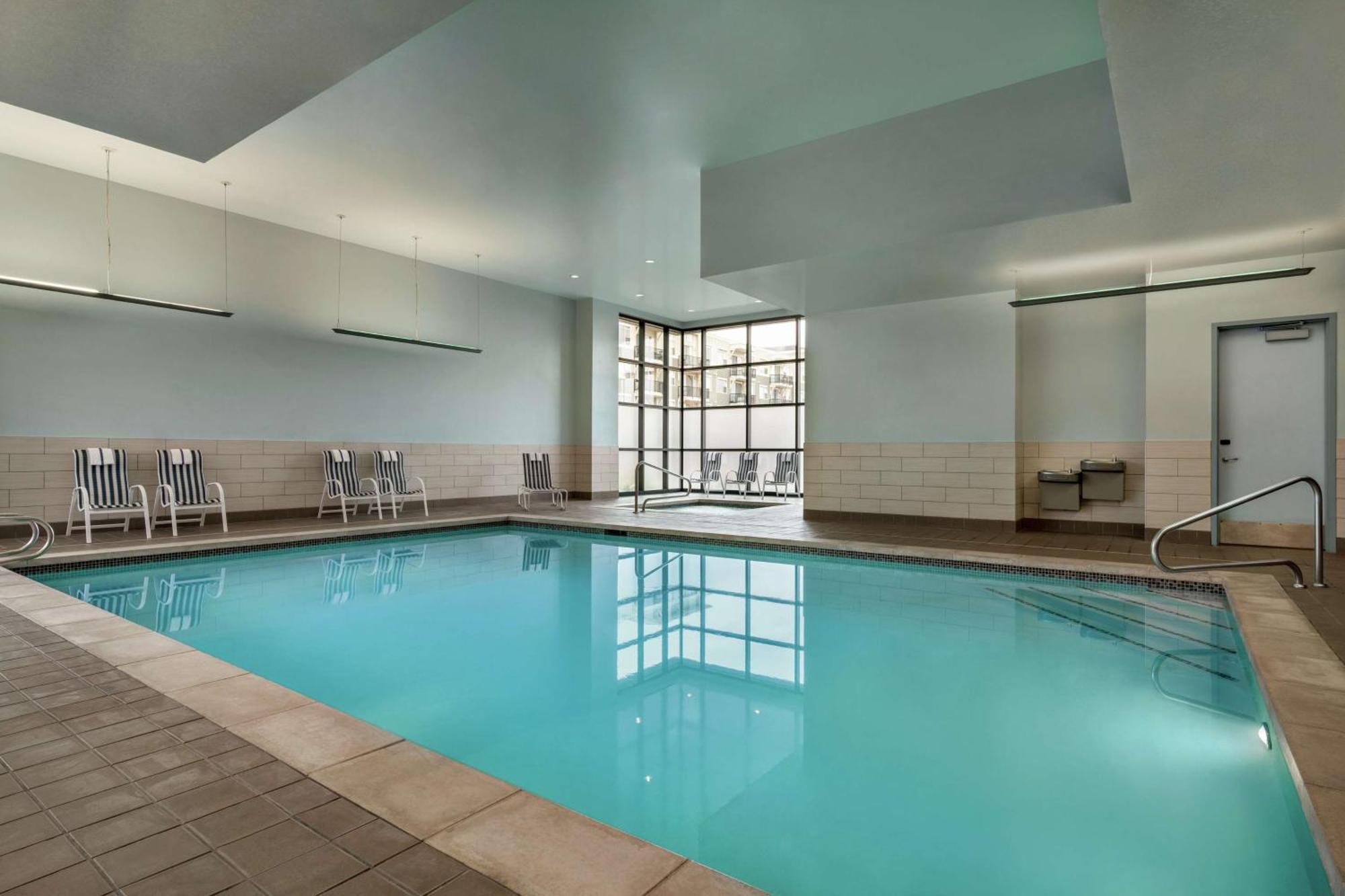Embassy Suites By Hilton Salt Lake West Valley City Exterior foto